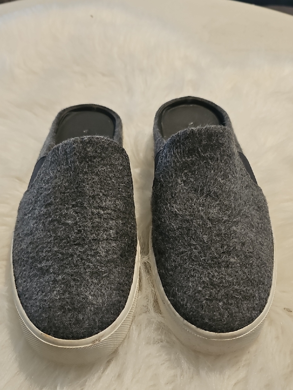 Vince Blair Wool Felt Mule Sneakers Womens Size 8‎ Grey Slip On Casual Comfort